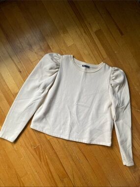 Zara Off-White Puff Sleeve Crewneck Top